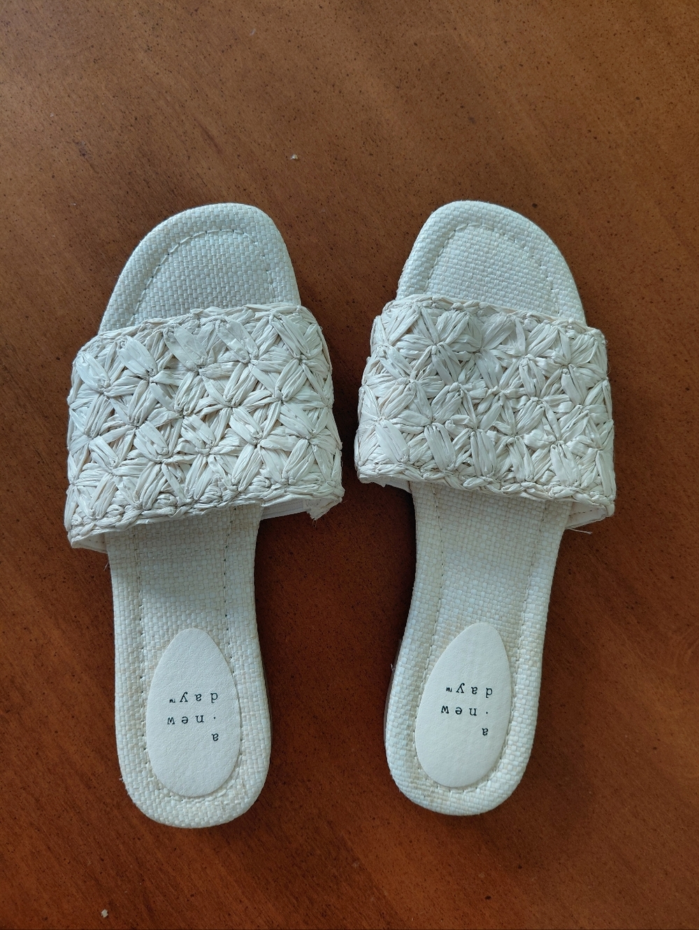 A New Day Neautral Cream Woven Slide Slip On Sandals Size 6